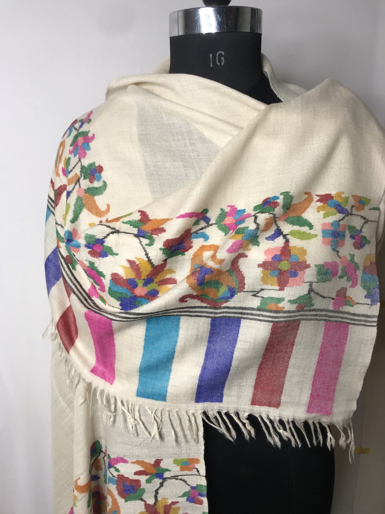 PASHMINA KANI STOLE 1